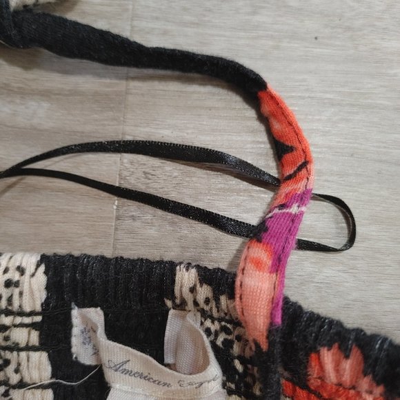 New without tags American eagle size medium and size 8 dresses - Picture 2 of 3